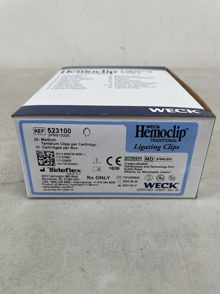 523100 - TELEFLEX - Weck Hemoclip Traditional Tantalum Ligating Clips, Medium, 25/250 Clips, (BX/10) - ( Expiry Date: 2027-06-27 )