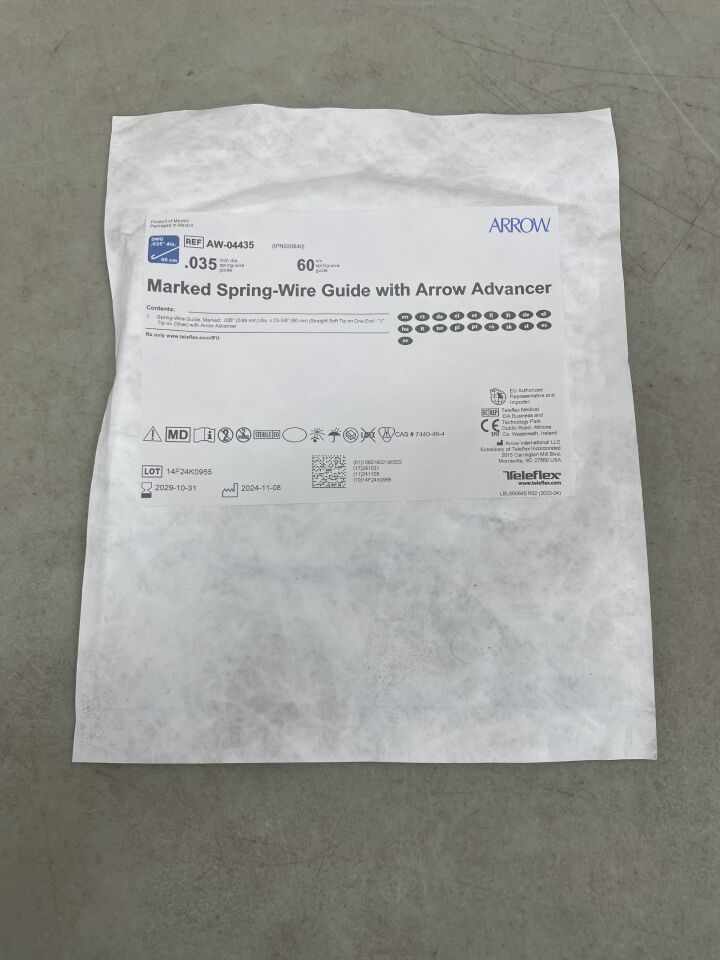 AW-04435 - TELEFLEX - Marked Spring Wire Guide 0.035" x 60cm, (EA) - ( Expiry Date: 2029-10-31 )