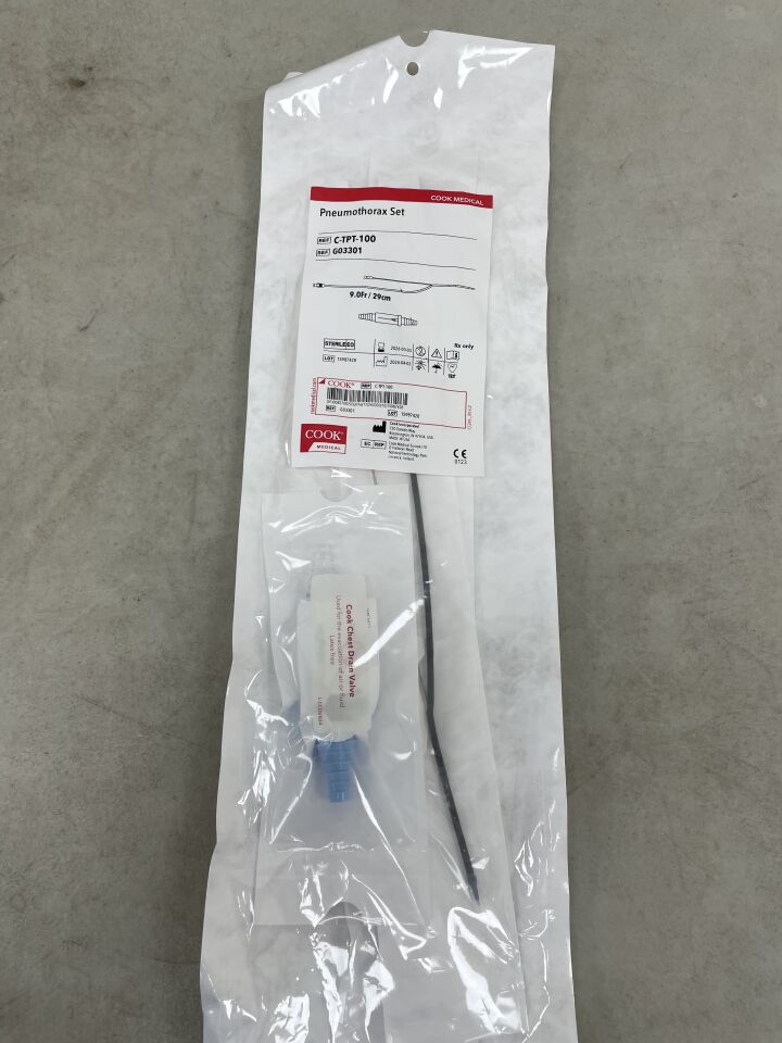 G03301 - COOK - Standard Pneumothorax Set, 19 cm Catheter Length, (EA) - ( Expiry Date: 2026-03-03 )