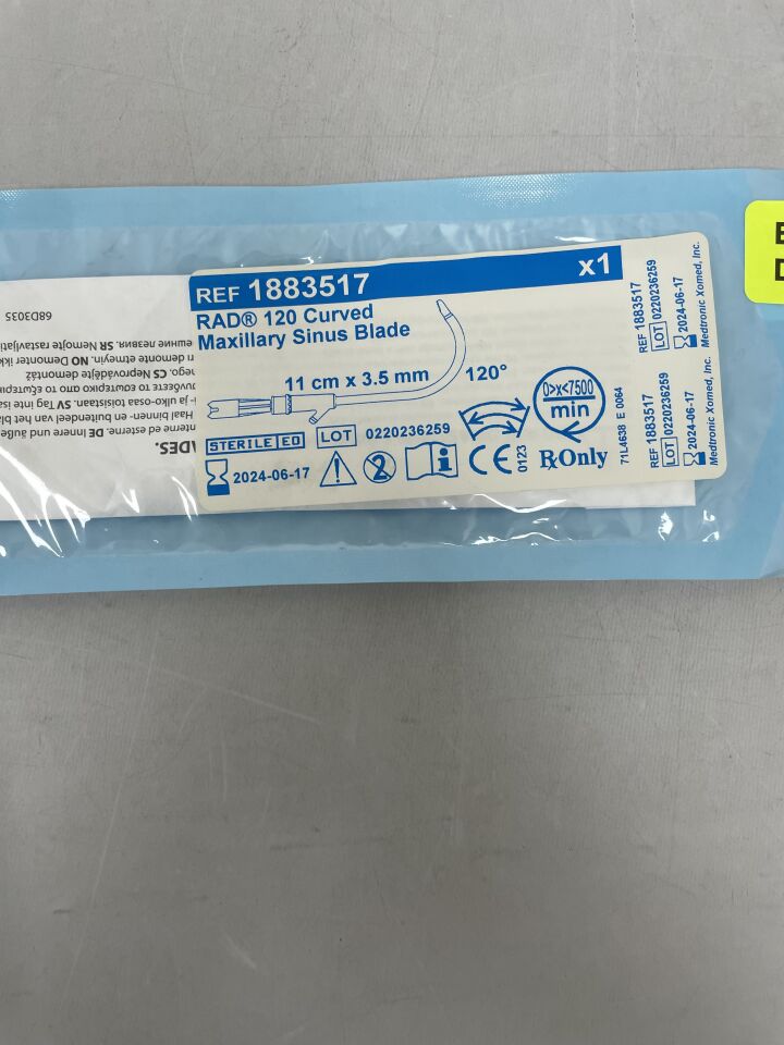 1883517 - MEDTRONIC - 3.5mm RAD 120 Curved Sinus Blade, 11cm, (EA) - ( Expiry Date: 2026-03-17 )