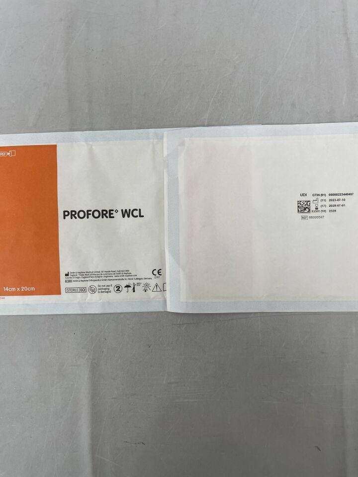 66000047 - SMITH & NEPHEW - Profore WCL, 14cm x 20cm, (EA)