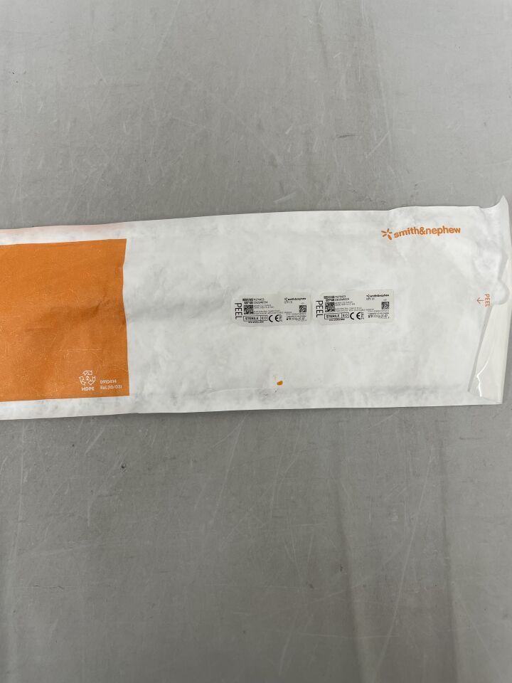 71279423 - SMITH & NEPHEW - Buck Cement Restrictor, 25 mm, () - ( Expiry Date:  )