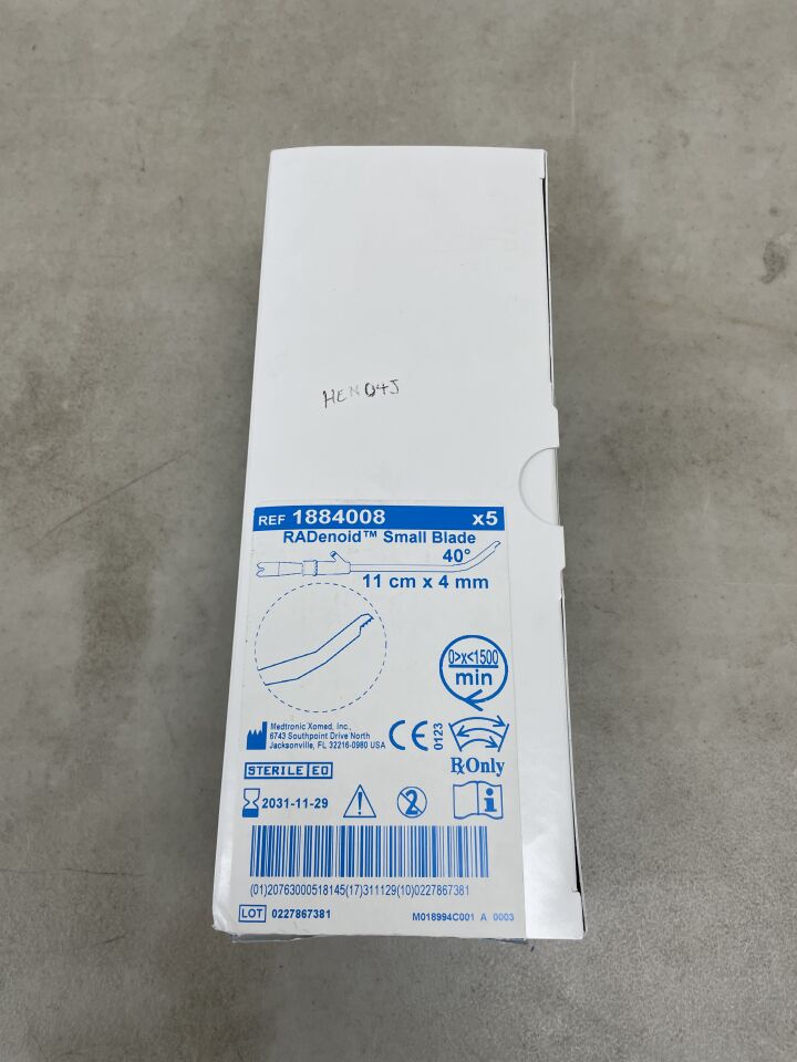1884008 - MEDTRONIC - 4.0mm RADenoid Blade 11cm, Curved 40 Degree, (BX/5) - ( Expiry Date: 2031-11-29 )