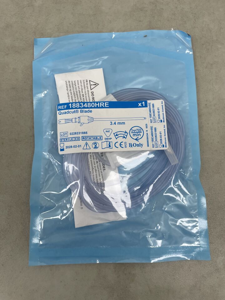 1883480HRE - MEDTRONIC - 3.4mm Rotatable Quadcut Blade, 13cm, (EA) - ( Expiry Date: 2028-02-01 )