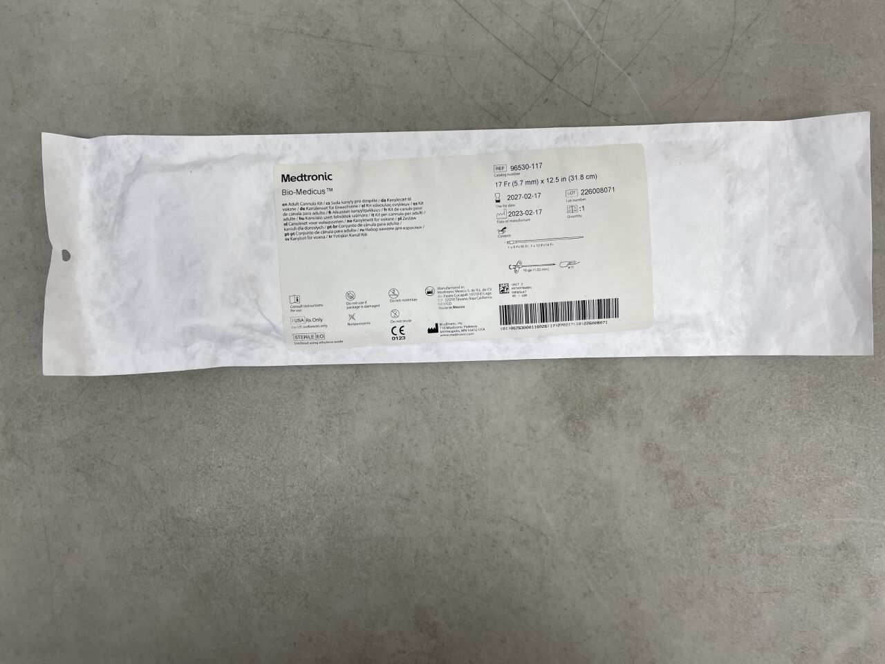 96530-117 - MEDTRONIC - Bio-Medicus NextGen Femoral Arterial/Jugular Venous Cannula Kit 17F x 31.8cm, 3/8" Vented, (EA) - ( Expiry Date: 2027-02-17 )