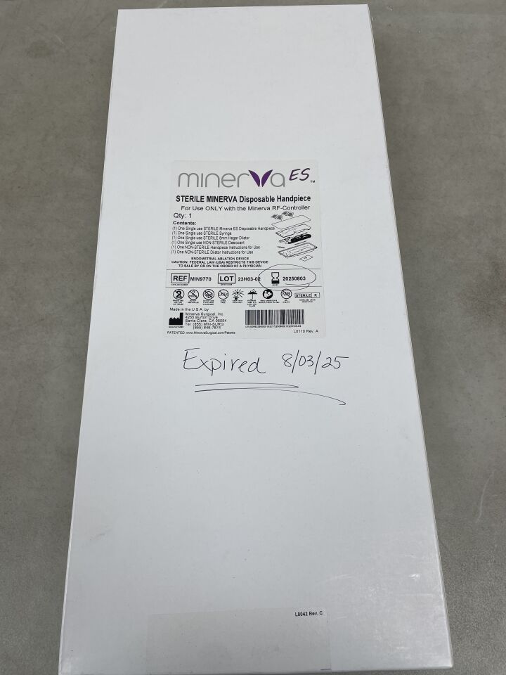 MIN9770 - MINERVA SURGICAL - Disposable Handpiece, contains 1 Minerva ES Disposable Handpiece, 1 Syringe, 1 8mm Hegar Dilator, 1 Desiccant, (BX/1) - ( Expiry Date: 2025-08-03 )