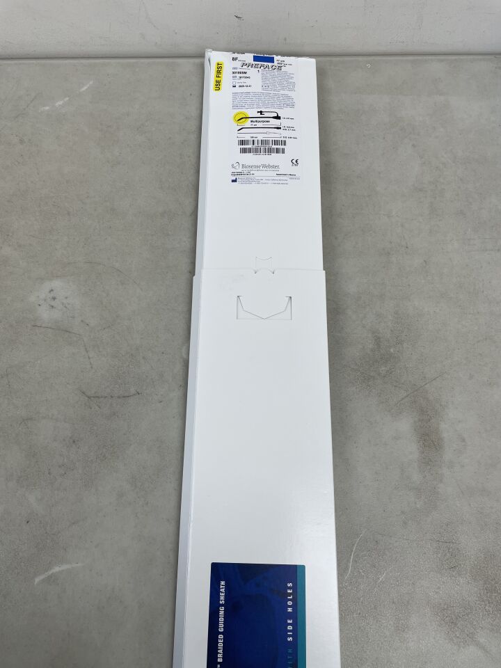 301805M - BIOSENSE WEBSTER - PREFACE Guiding Sheath - 8Fr x 77cm x .032", (BX/1) - ( Expiry Date: 2025-12-31 )