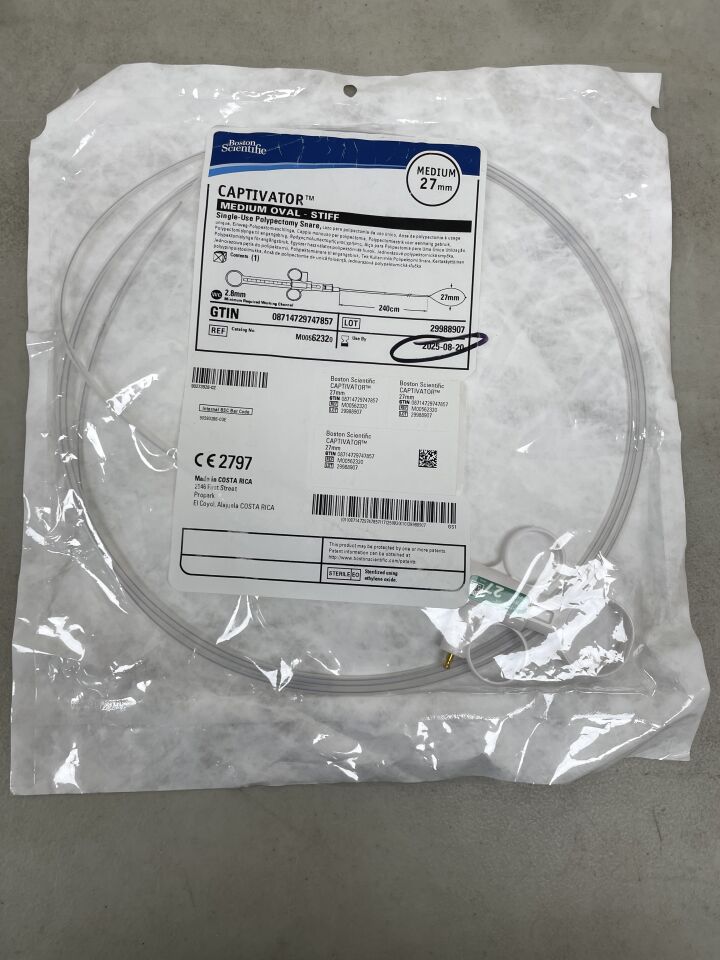 6232 - BOSTON SCIENTIFIC - Captivator Single-Use Polypectomy Snare - Medium Oval/Stiff - 27mm x 240cm, (EA) - ( Expiry Date: 2025-08-20 )
