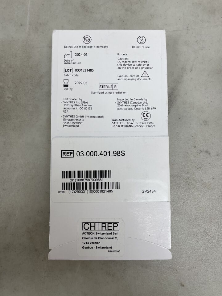03.000.401.98S - SYNTHES - Sterile Saw, 20.9 x 14.1 x 4 x 0.6 mm, (EA) - ( Expiry Date: 2029-03-01 )