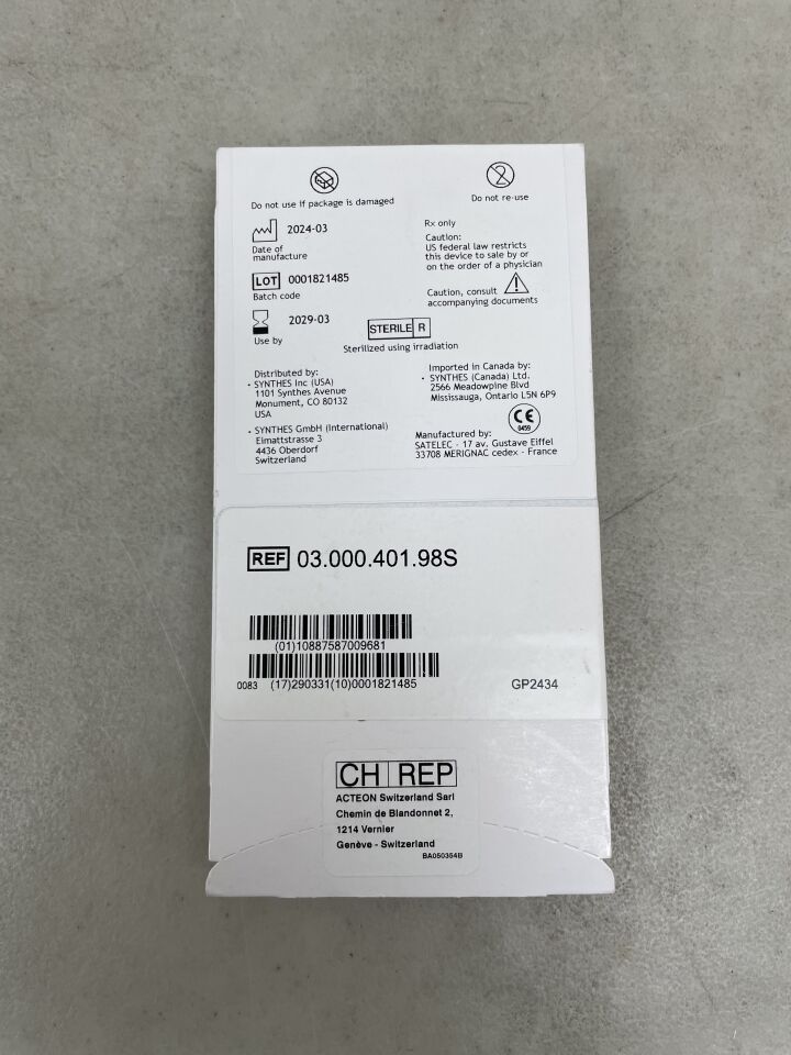 03.000.401.98S - SYNTHES - Sterile Saw, 20.9 x 14.1 x 4 x 0.6 mm, (EA) - ( Expiry Date: 2029-03-31 )