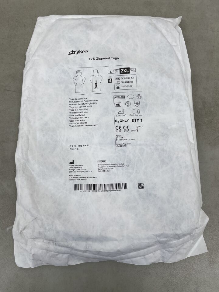 0416-840-200 - STRYKER - T7 Sippered Toga, Size - 2XL, (EA) - ( Expiry Date: 2028-05-06 )