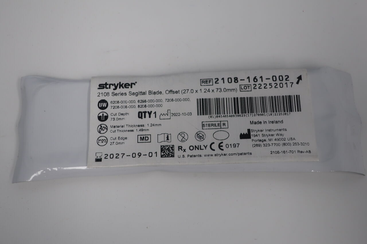 2108-161-002 - STRYKER -  2108 Series Sagittal Blade, Offset (27.0 x 1.24 x 73.0mm), (EA) - ( Expiry Date: 2027-09-01 )