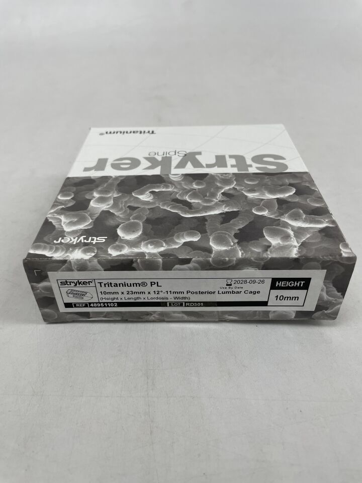 48951102 - STRYKER - Tritanium PL 10mm x 23mm x 12-11mm Posterior Lumbar Cage 10mm height, (BX/1) - ( Expiry Date: 2028-09-26 )