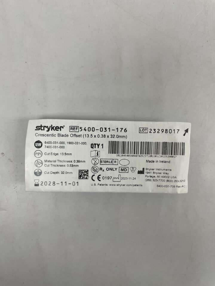 5400-031-176 - STRYKER - Crescentic Blade Offset, 13.5 x 0.38 x 32.0mm, (EA) - ( Expiry Date: 2028-11-01 )