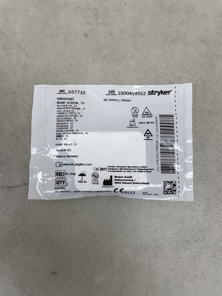 657718 - STRYKER - VariAx 2 Bone Screw, 2.0 x 18mm, (EA) - ( Expiry Date: 2099-12-31 )