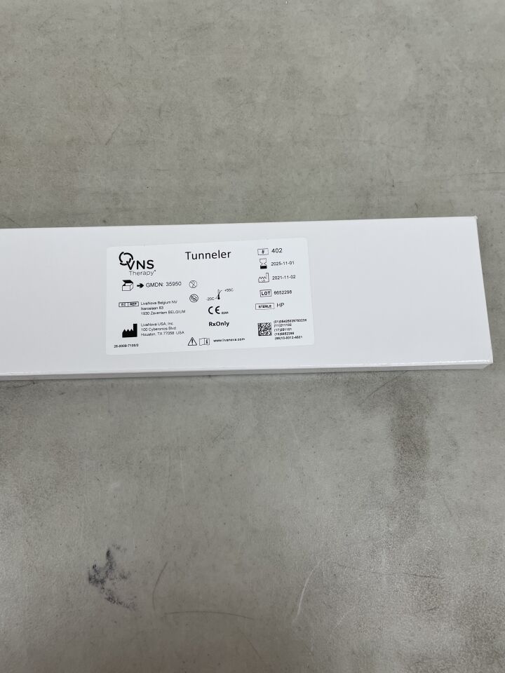 402 - LIVANOVA - VNS Therapy Tunneler, Model, (BX/1) - ( Expiry Date: 2025-11-01 )