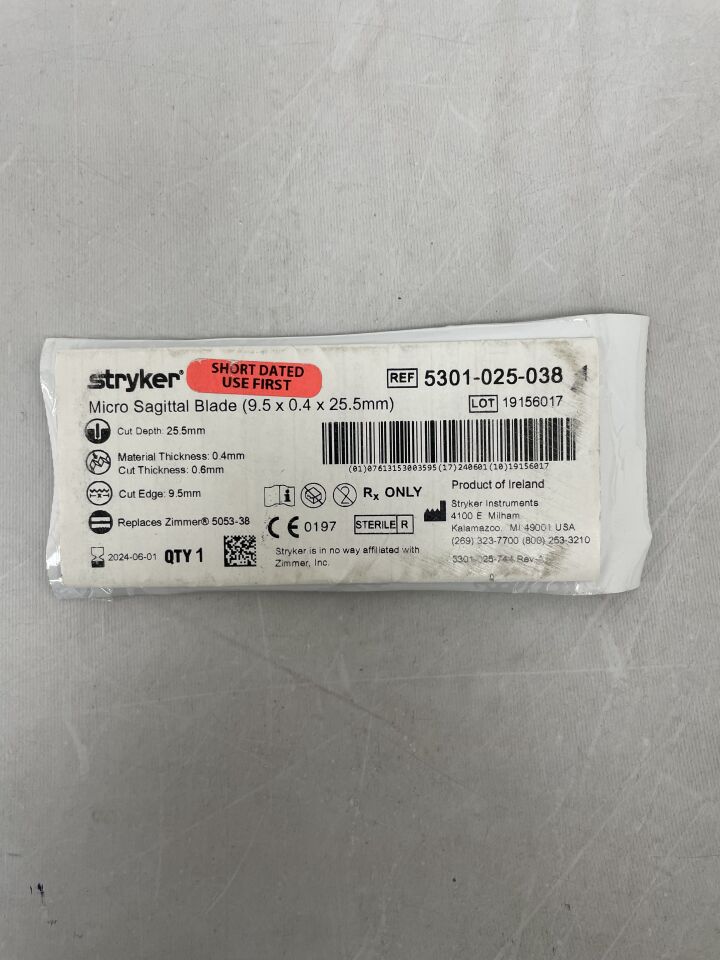 5301-025-038 - STRYKER - Micro Sagittal Blade 9.5mm x 25.5mm x 0.4mm, (EA) - ( Expiry Date: 2024-06-01 )