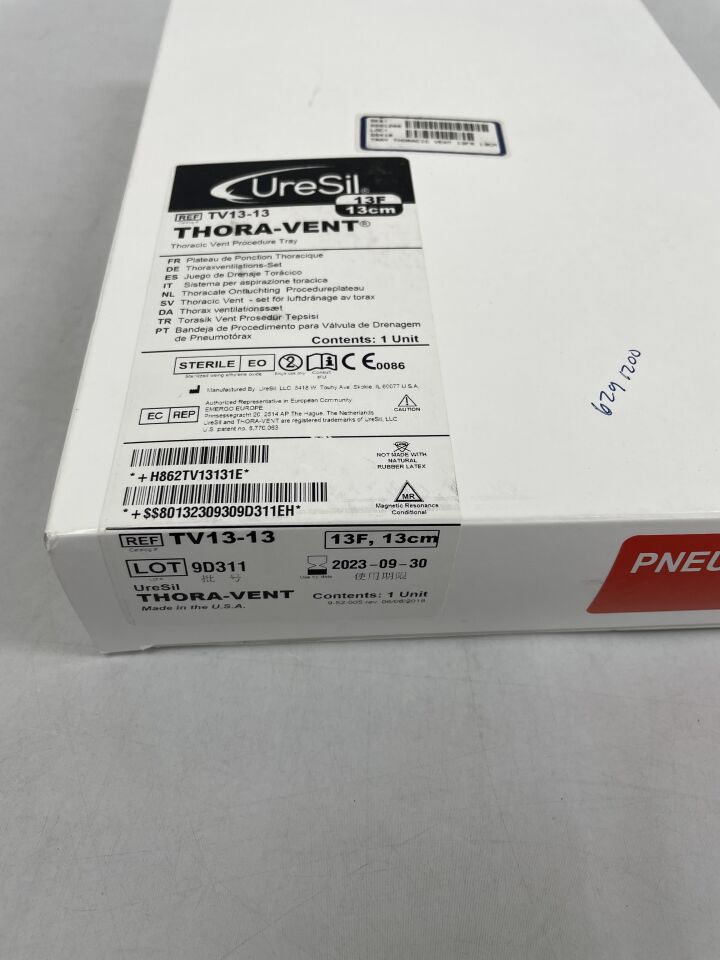 TV13-13 - URESIL - Thoracic Vent Procedure Tray, 13F, 13cm, (BX/1) - ( Expiry Date: 2026-04-30 )