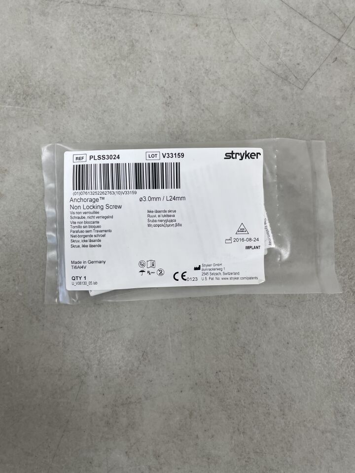 PLSS3024 - STRYKER - Anchorage Non-Locking Screw, 3.5 dia. x 24 mm Length, (EA)