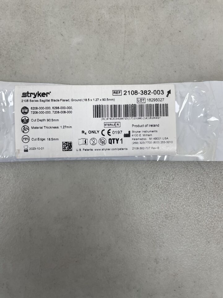2108-382-003 - STRYKER - Heavy Duty Sagittal Blade, Flared, Ground 18.5mm x 90.5mm x 1.27mm, (EA) - ( Expiry Date: 2023-10-01 )