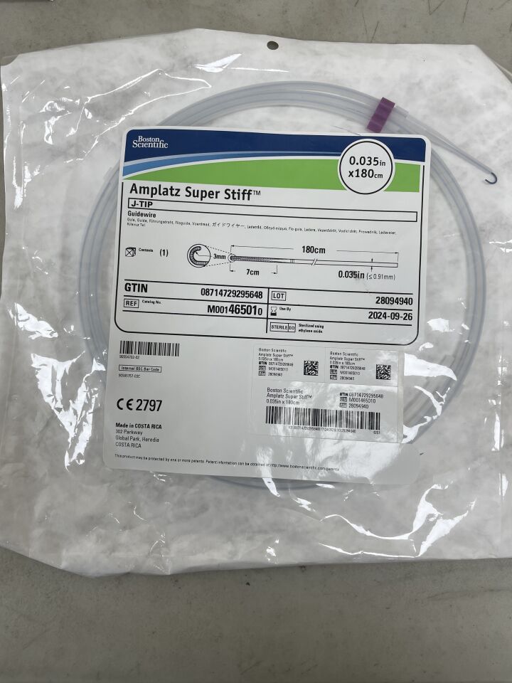 46501 - BOSTON SCIENTIFIC - Amplatz Super Stiff Guidewire - J-Tip - .035'' x 180cm, (EA) - ( Expiry Date: 2023-12-18 )