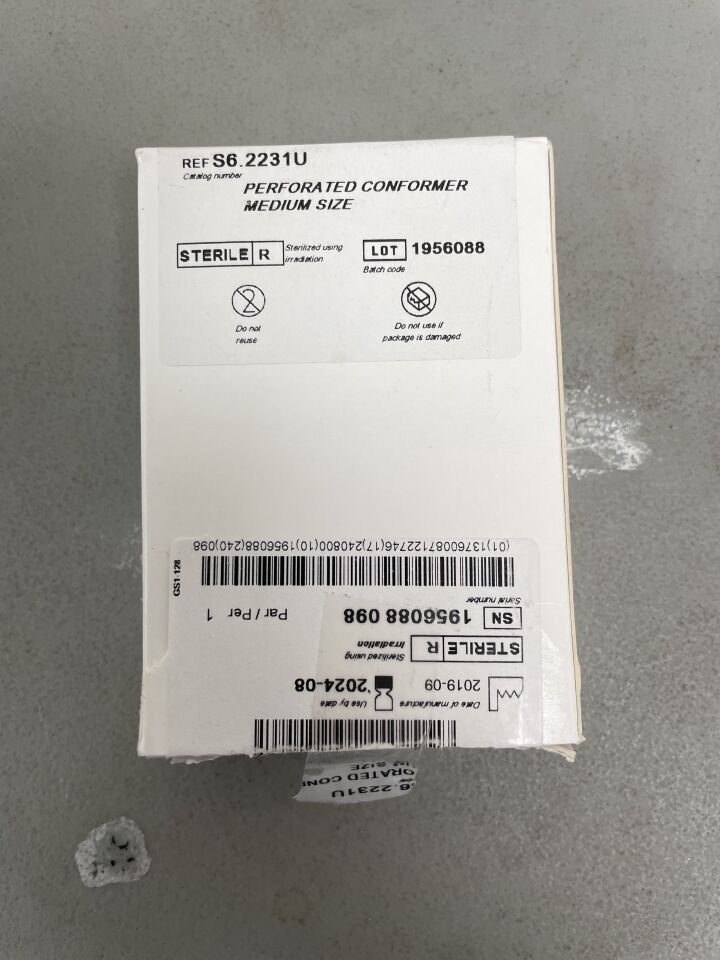 S6.2231U - FCI - Perforated Conformer, Medium 23mm, (BX/1) - ( Expiry Date: 2026-01-01 )