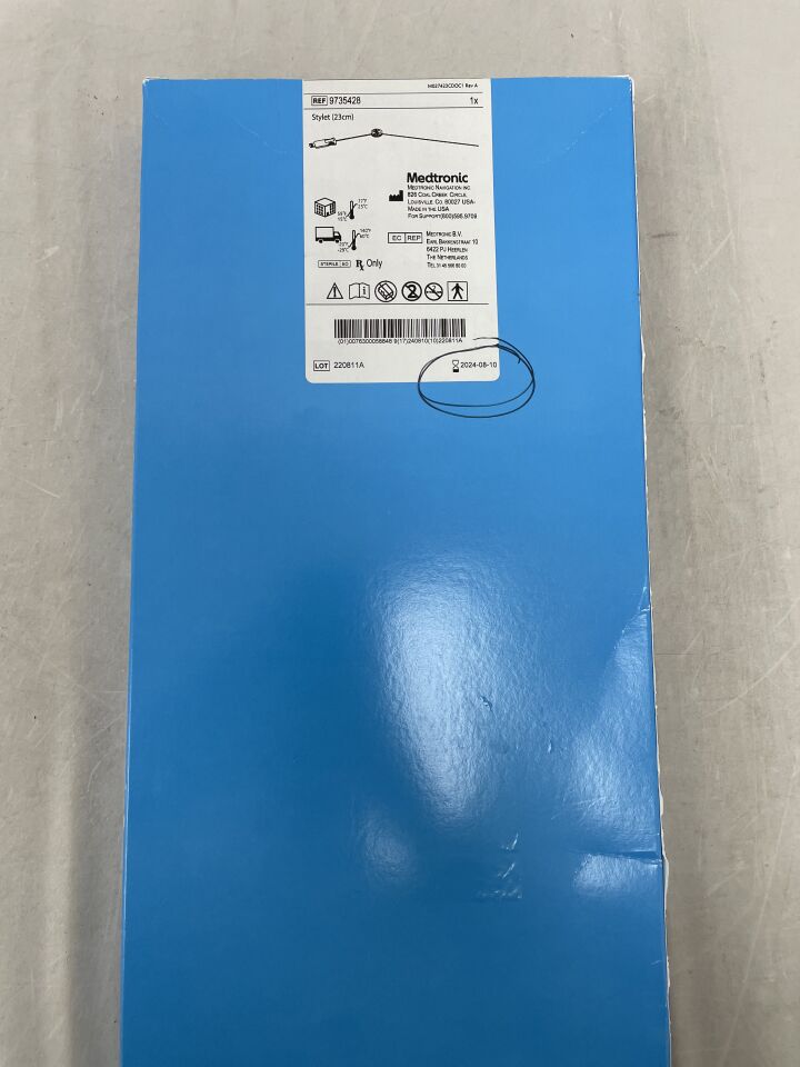 9735428 - MEDTRONIC - AxiEM Stylet 23cm, (EA) - ( Expiry Date: 2026-01-25 )