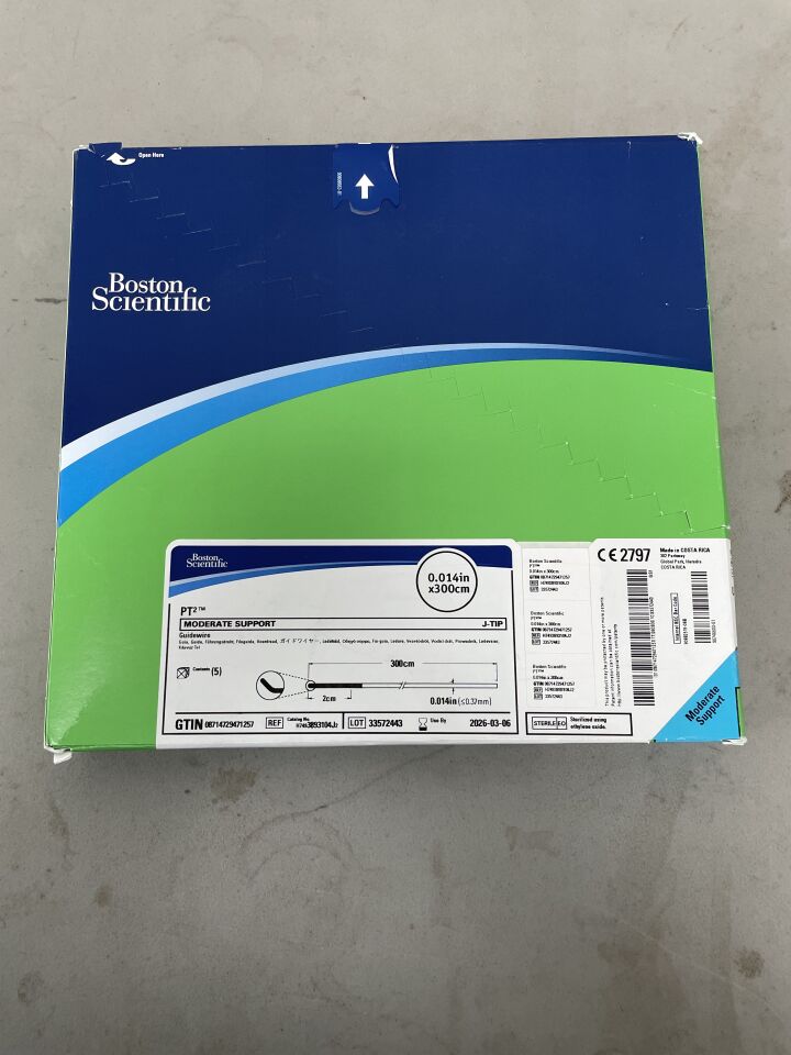 3893104J - BOSTON SCIENTIFIC - PT ² Guidewire, Moderate Support, J tip. 0.014" x 300cm, (BX/5)