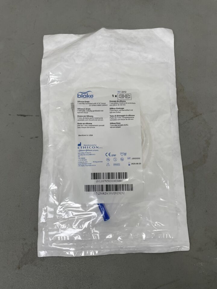 2212 - ETHICON - Blake Flat Full Fluted Silicone Drains, 7mm, (EA)