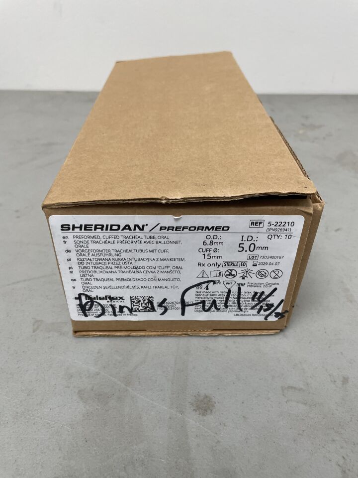 5-22210 - TELEFLEX - Sheridan Preformed Oral Cuffed Endotracheal Tube - Size 5.0, (BX/10)