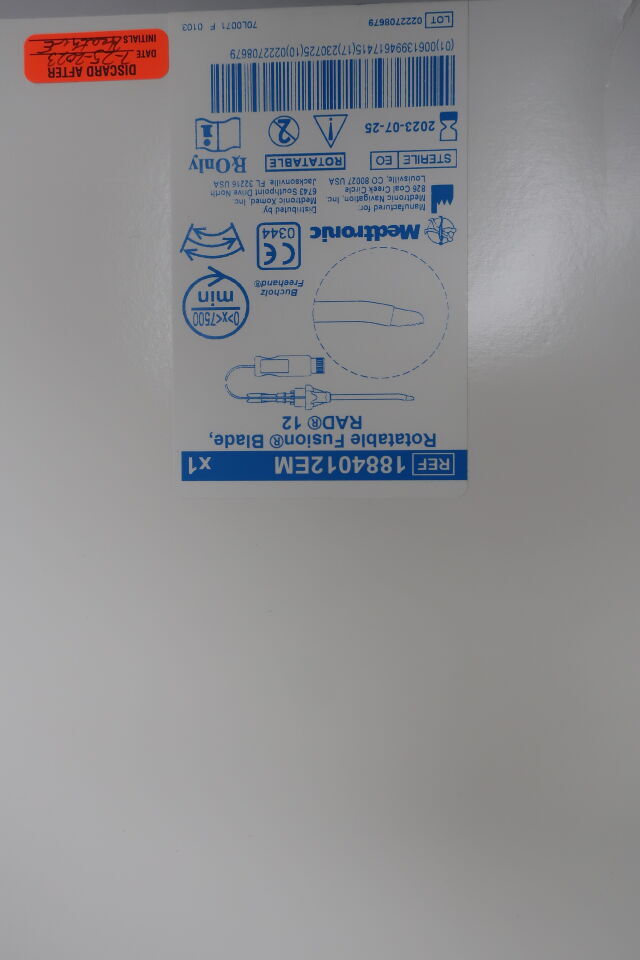 1884012EM - MEDTRONIC - 4.0mm RAD 12 Curved Rotatable Blade with Automated EM Tracking, (BX/1)