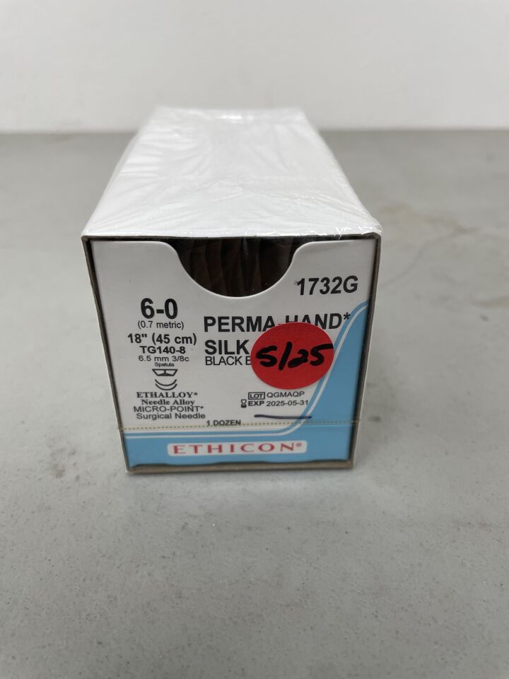 1732G - ETHICON - PERMA-HAND Silk Suture, Non-Absorbable, MICROPOINT - Spatula, Black Braided, 18" Ë 45cm, Size: 6-0, (BX/12)