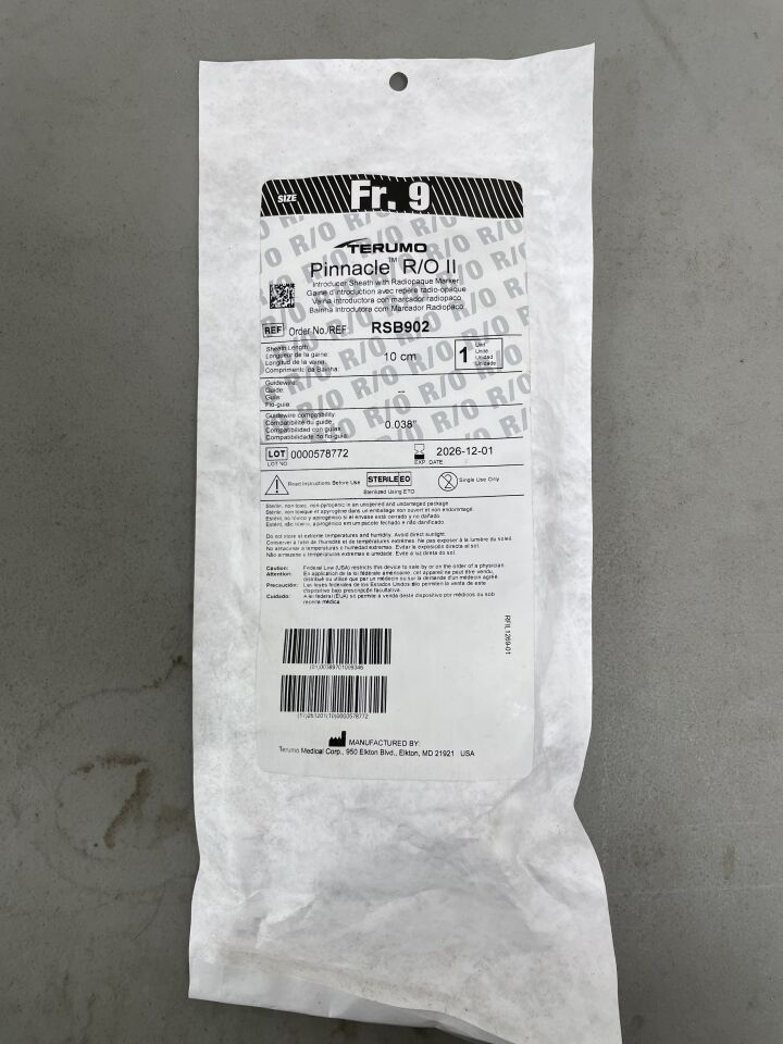 RSB902 - TERUMO - Pinnacle R/O II Introducer Sheath with Radiopaque Marker - 9Fr x 10cm x .038", (EA)