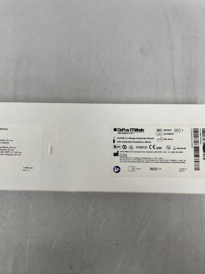 227213 - DEPUY - Vapr Disposable Wedge Short Integrated Handle Radiofrequency Electrode, 2.3 mm Size, (BX/1)