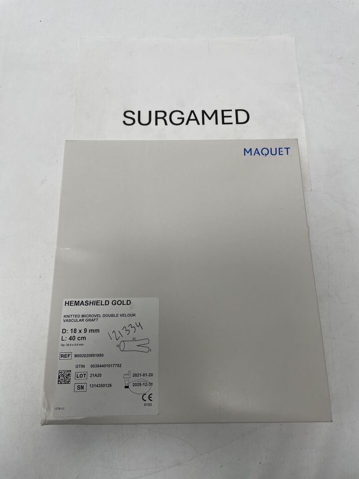 M002020851890 - MAQUET - Hemashield Gold Knitted Microvel Double Velour Vascular Graft, D: 18 x 9mm, L: 40cm, (BX/1)