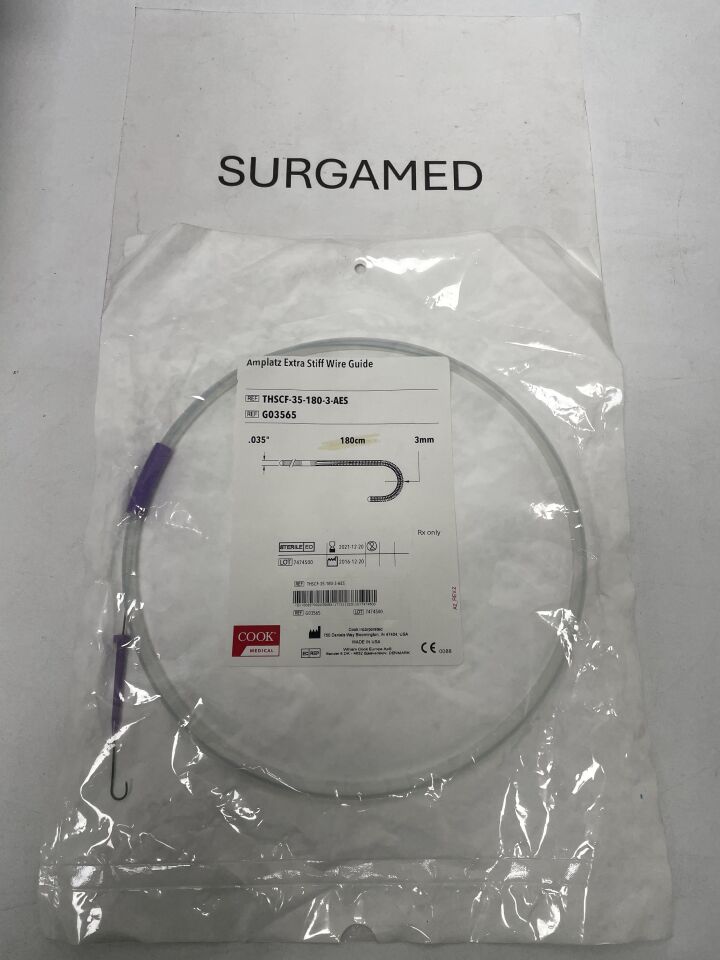G03565 - COOK - Amplatz Extra Stiff Wire Guide - THSCF-35-180-3-AES - .035" x 180cm x 3mm, (EA)