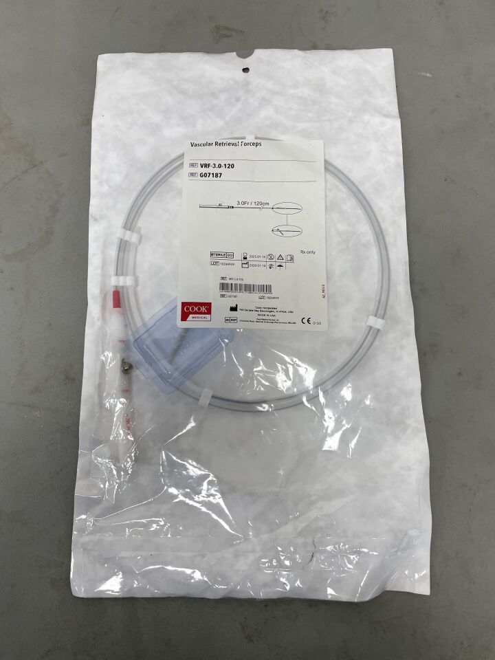 G07187 - COOK - Vascular Retrieval Forceps - 3.0Fr x 120cm, (EA)