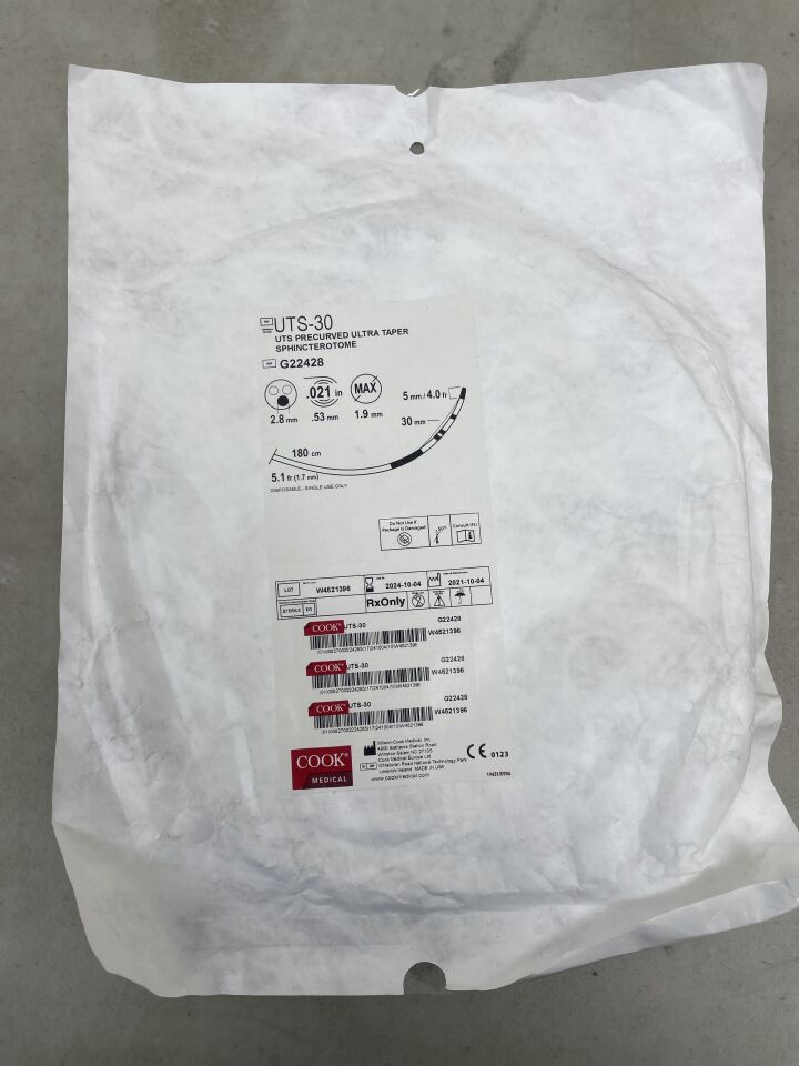 G22428 - COOK - UTS Ultra Taper Sphincterotome, Tapered, 5.1Fr x 180cm, (EA)