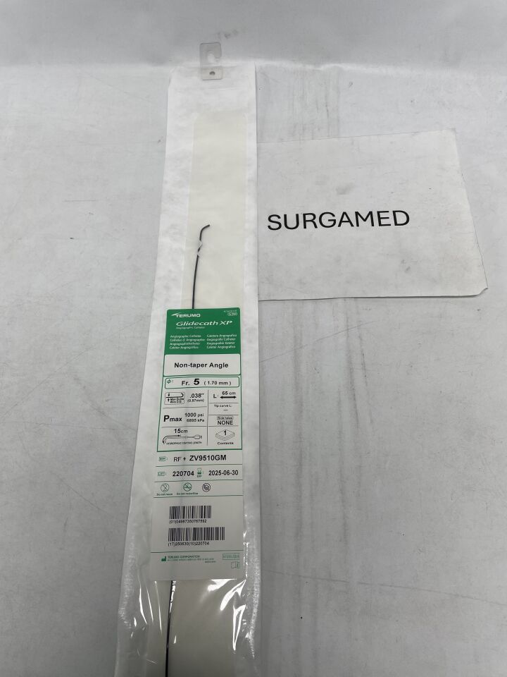 RF*ZV9510GM - TERUMO - Glidecath XP Angiographic Catheter - Non-taper Angle - 5Fr x .038" x 65cm (L), (EA)