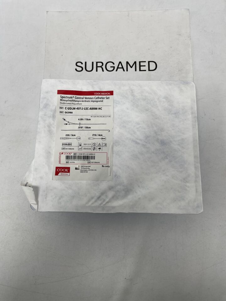 G43986 - COOK - Spectrum Double Lumen Central Venous Catheter Minocycline/Rifampin, 4F x 15cm, (EA)