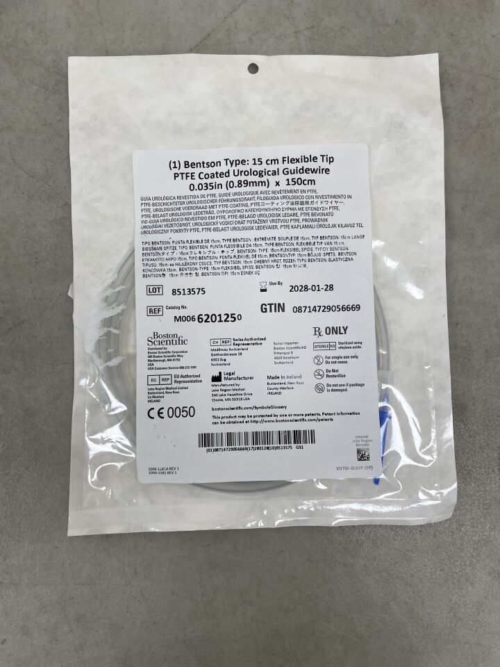 620125 - BOSTON SCIENTIFIC - PTFE Coated Urological Guidewire, Bentson type, 15cm flexible tip, 0.035inch x 150cm | Full catalog ref: M0066201250 | Short ref: 620125, (EA)