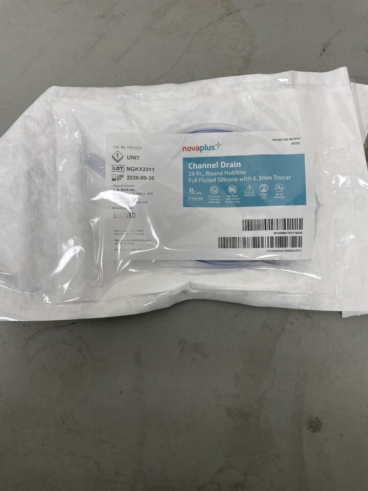 V072231 - BARD - Novaplus Channel Drain 19Fr., Round Hubless Full Fluted Silicone, (EA)
