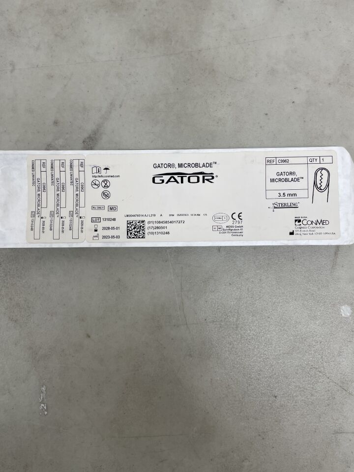 C9962 - CONMED - Gator, Microblade, 3.5mm dia. X 7.6cm working length, (EA)