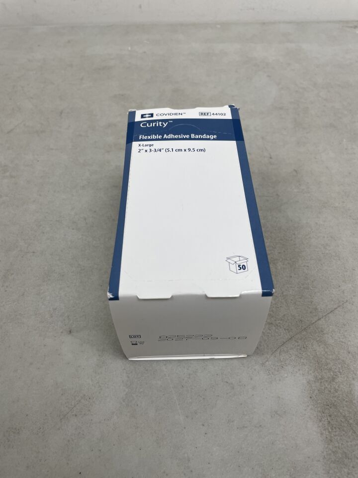 44102 - COVIDIEN - Curity Adhesive Bandage, 1.9 x 7.6cm, (BX/50)