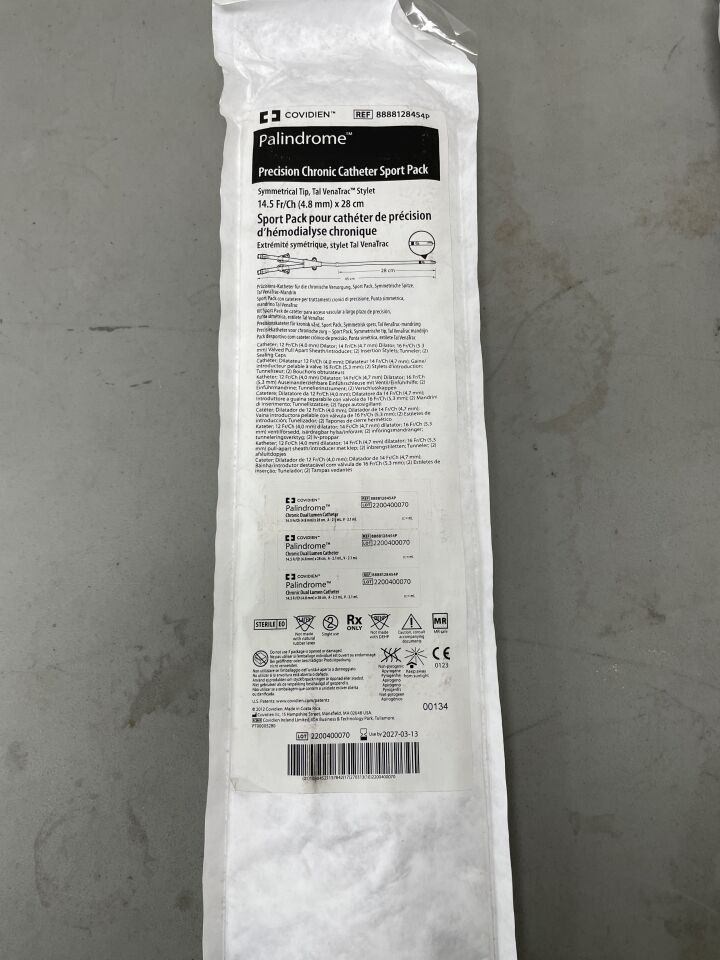 8888128454P - COVIDIEN - Palindrome Precision Chronic Dialysis Catheter Sport Pack, Tal VenaTrac 14.5F x 28cm, (EA)
