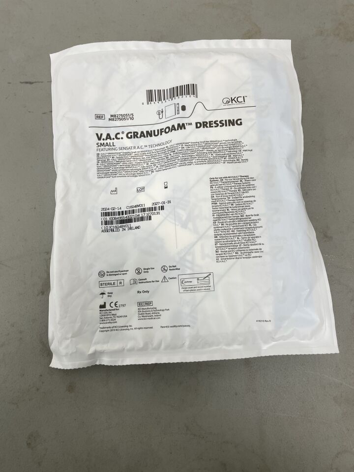 M8275051 - KCI - V.A.C. GranuFoam Small Dressing Kit, SensaT.R.A.C, (EA)
