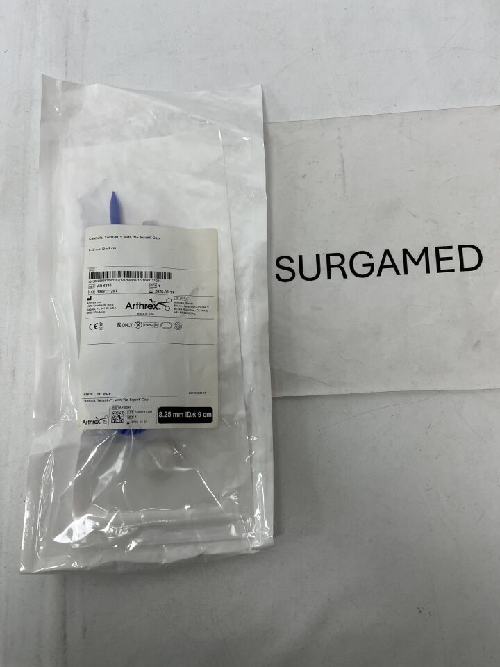 AR-6540 - ARTHREX - Twist-In Cannula with No-Squirt Cap: 8.25mm x 9cm, (EA)