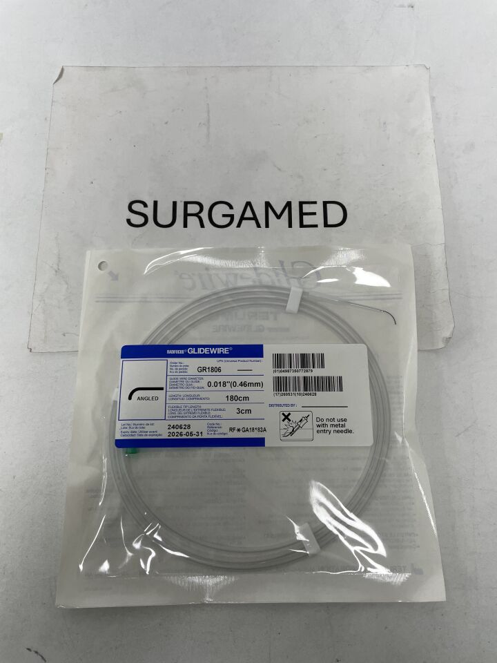 GR1806 - TERUMO - Radifocus Glidewire - Angled - .018" x 180cm x 3cm, (EA)