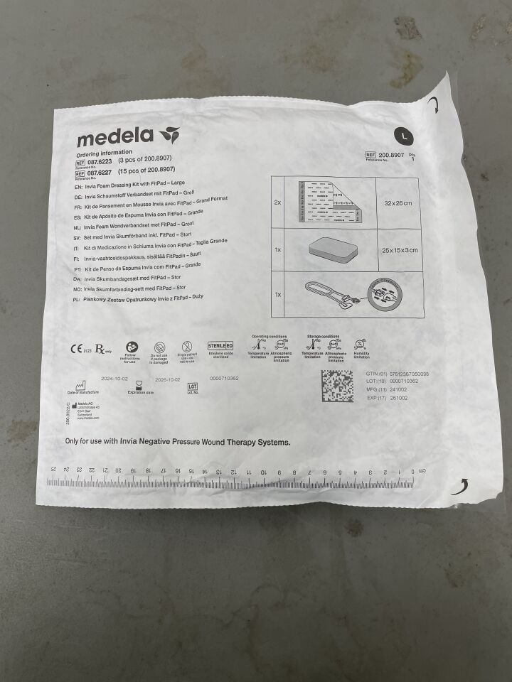 200.8907 - MEDELA - Invia NPWT Foam Dressing Kit w/FitPad, Large - Negative Pressure Wound Therapy, NPWT, (EA)