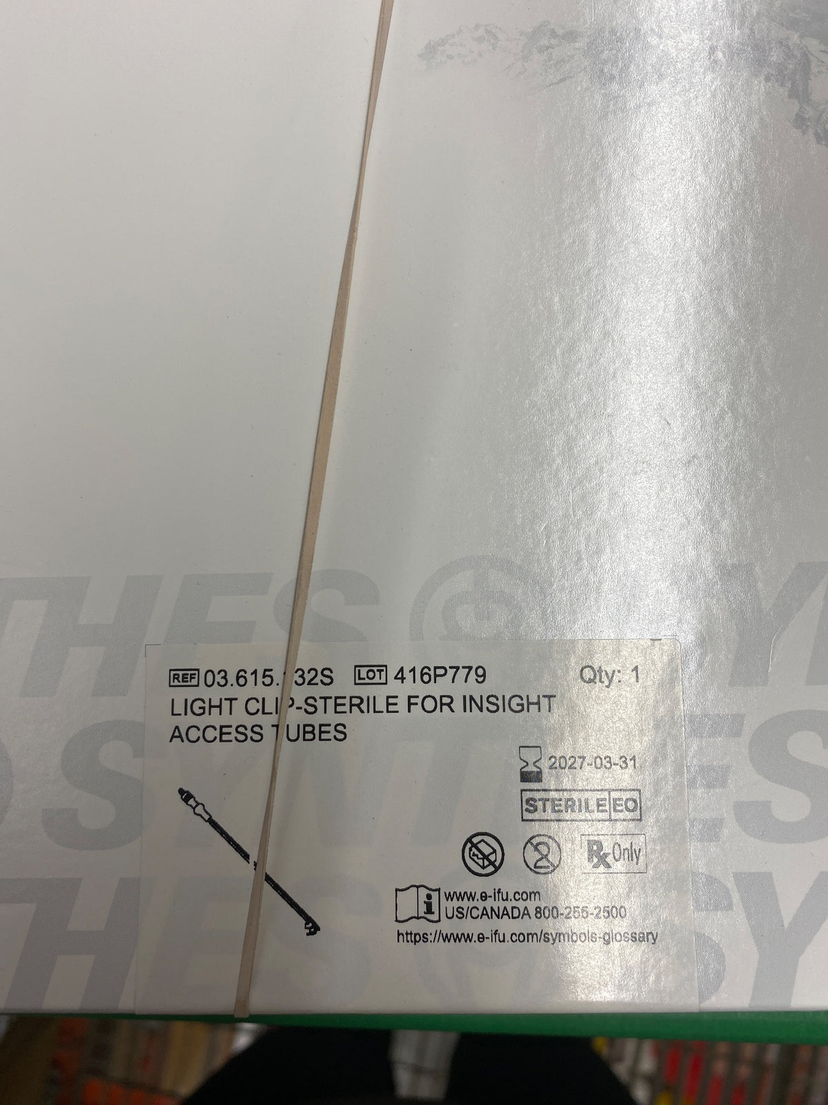03615132S - SYNTHES - LIGHT CLIP-STERILE FOR INSIGHT ACCESS TUBES, (BX/1)